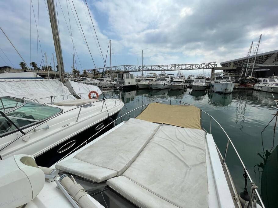 Barco Acogedor - Cosy Boat - Barcelona Hotel Buitenkant foto